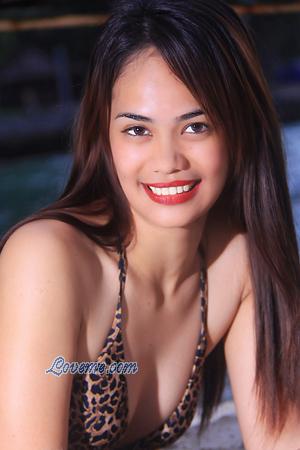 145777 - Debbie Age: 23 - Philippines