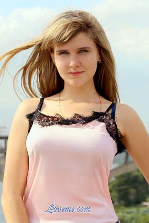 182783 - Alina Age: 24 - Ukraine