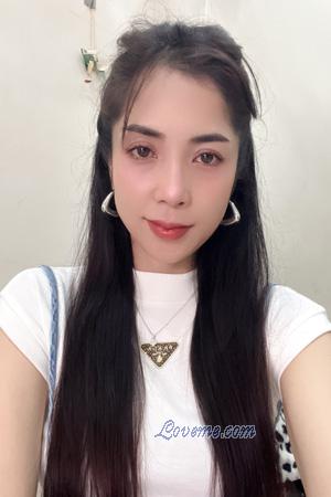 Ladies of Cambodia
