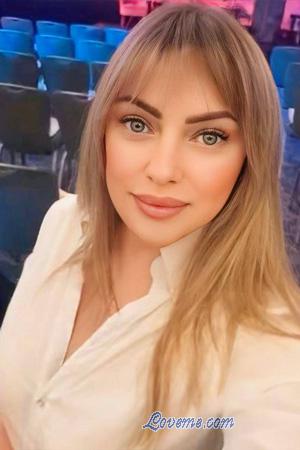 226299 - Irina Age: 39 - Ukraine