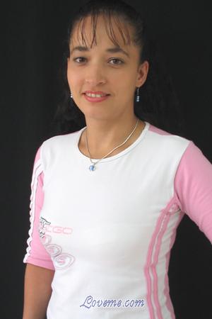 73811 - Liliana Age: 34 - Colombia