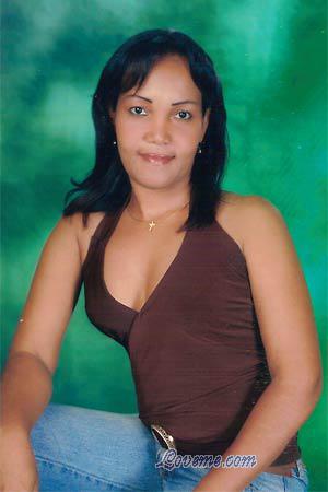 98214 - Alejandra Age: 45 - Colombia