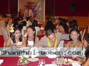 069-filipino-women