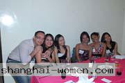 young-filipino-women-012